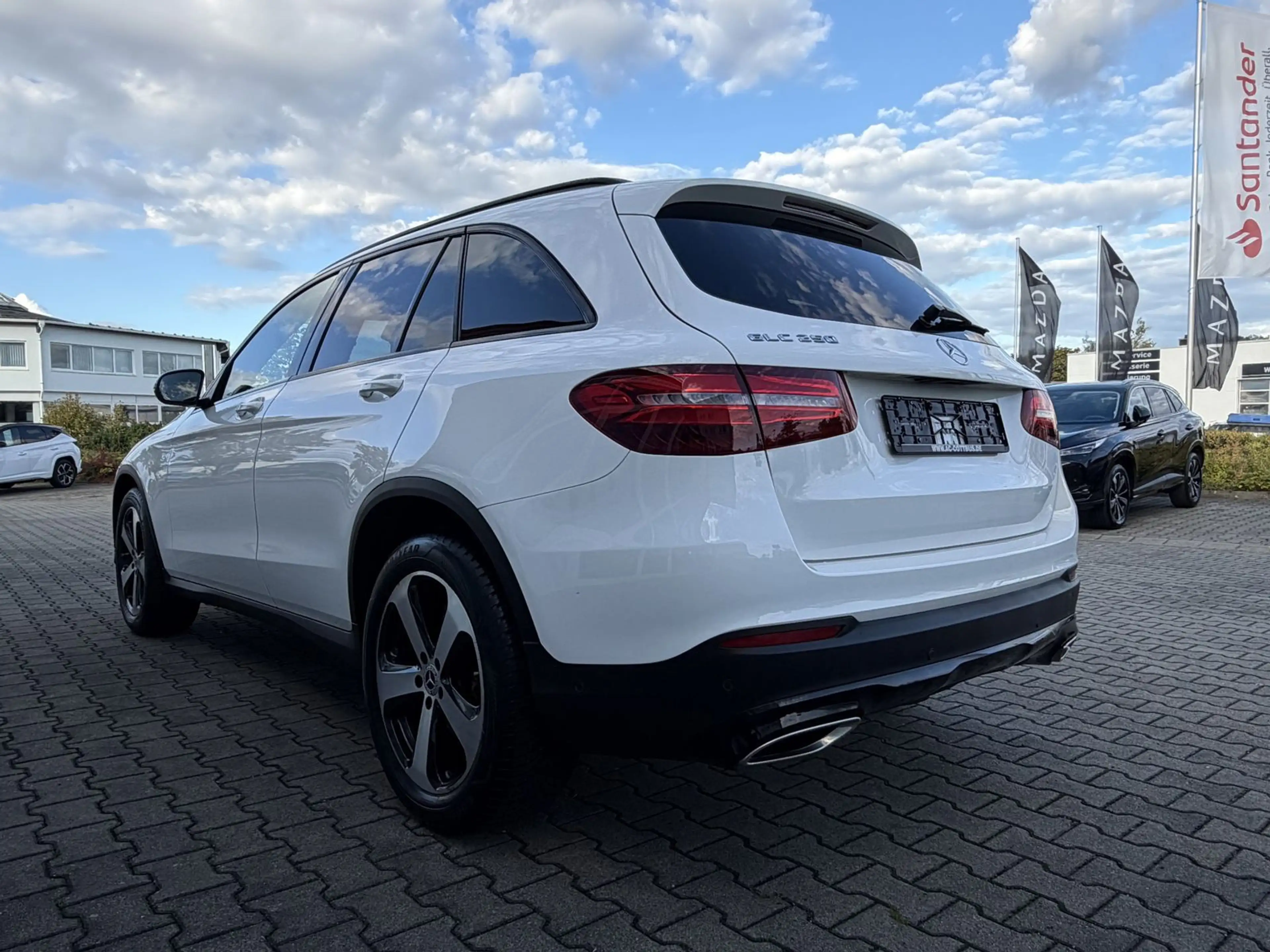 Mercedes-Benz GLC 250 4Matic Exclusiv AMG Pano Leder Navi AHK — photo 5
