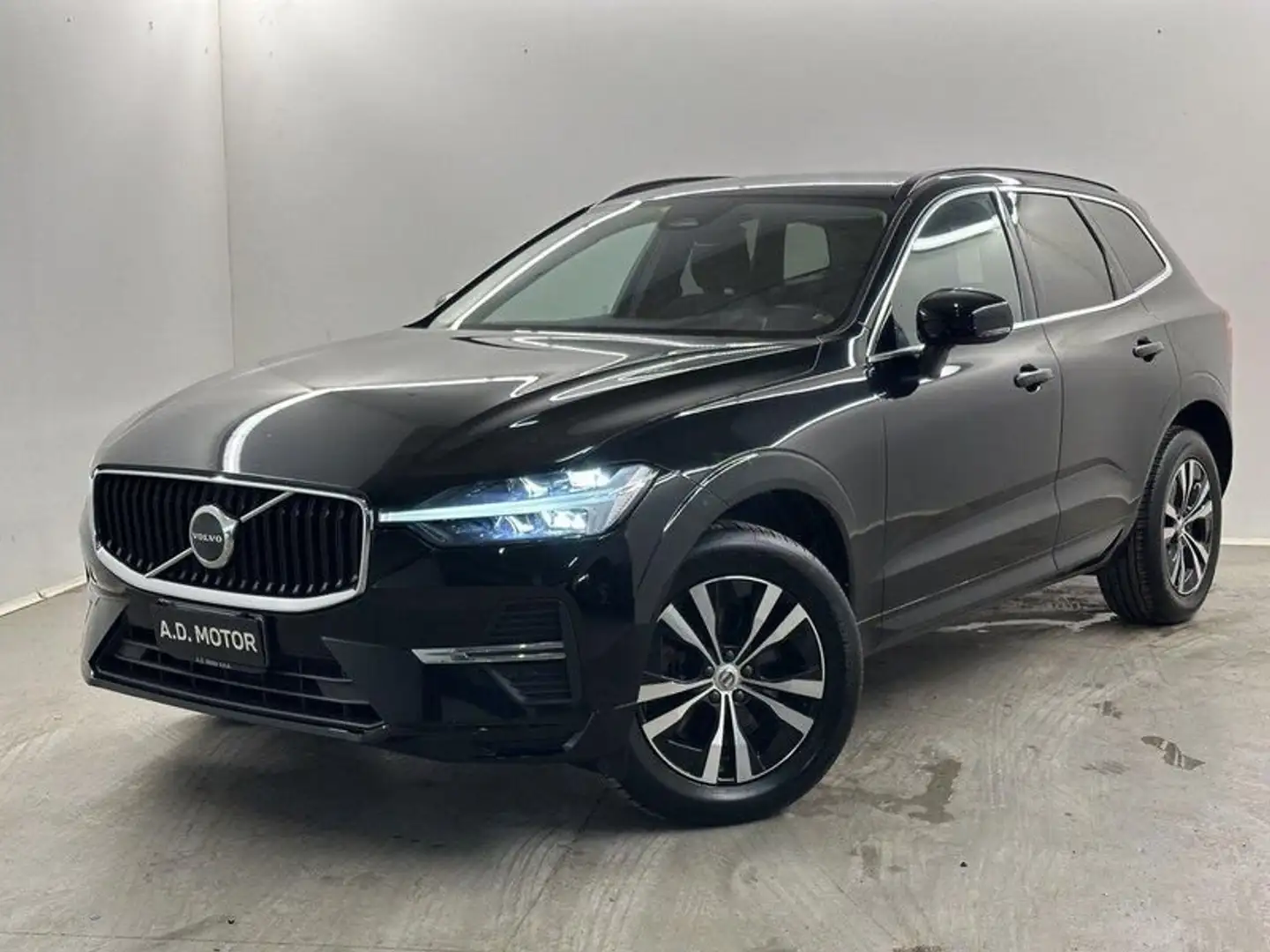 Volvo XC60 2.0 b4 Core awd auto - 1
