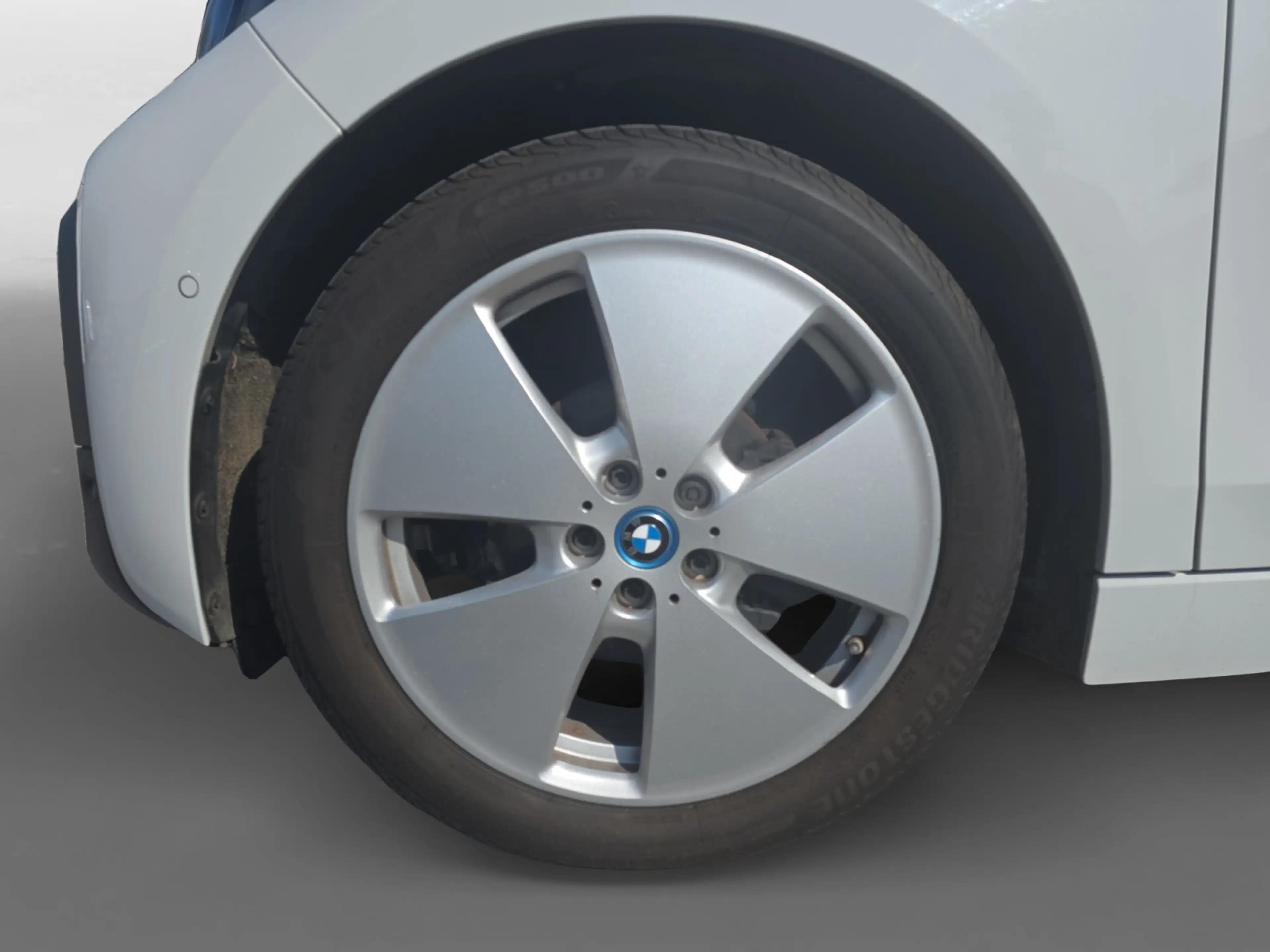 BMW i3 Basis — photo 9