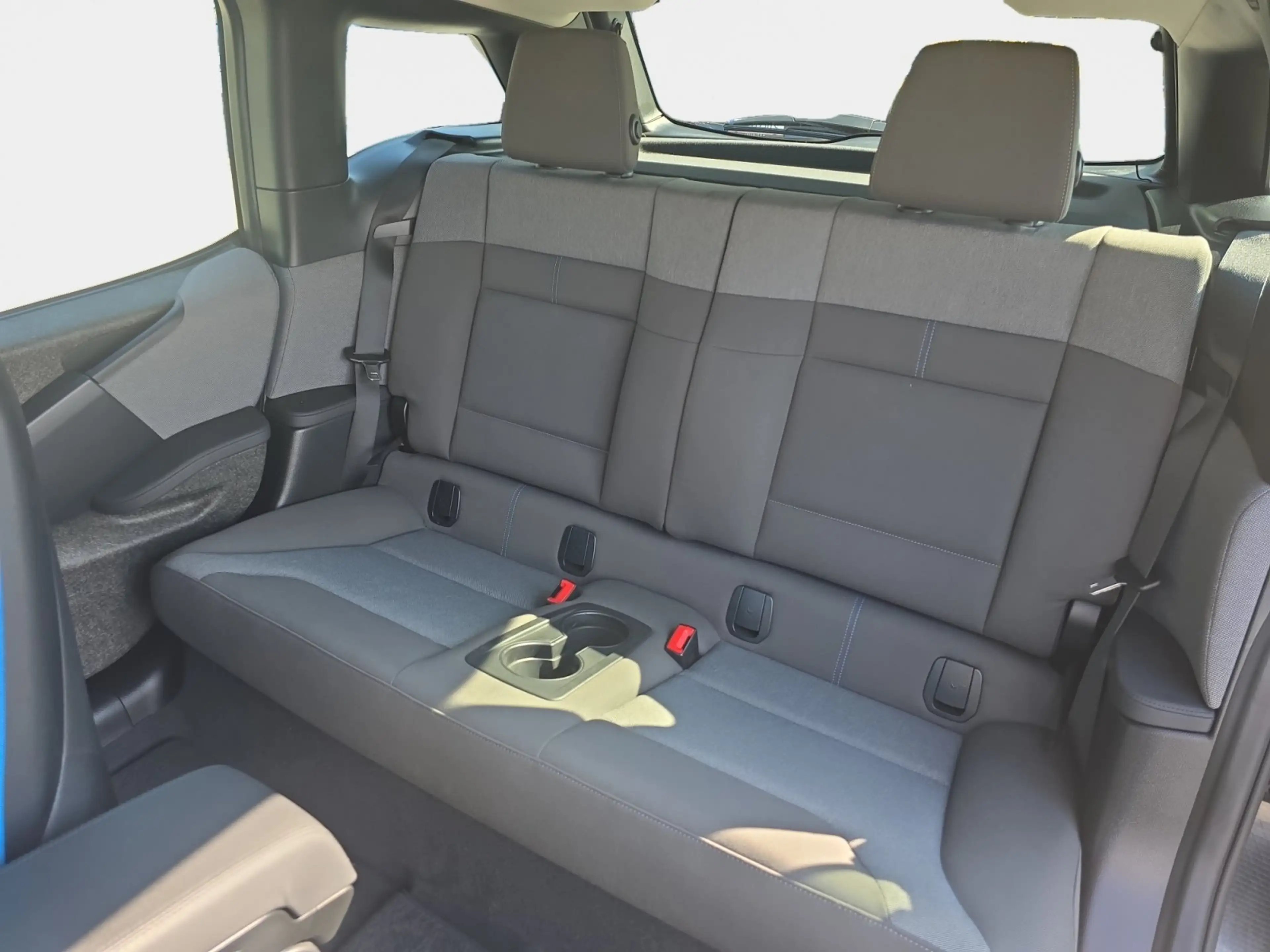 BMW i3 Basis — photo 14