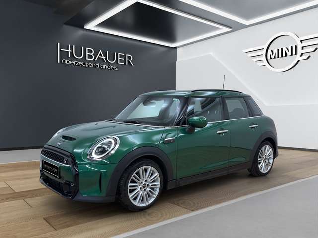 Imagine MINI Cooper S 5-Türer [Navi, HUD, ACC, RFK, Pano]