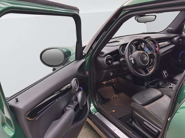 MINI Cooper S 5-Türer [Navi, HUD, ACC, RFK, Pano]