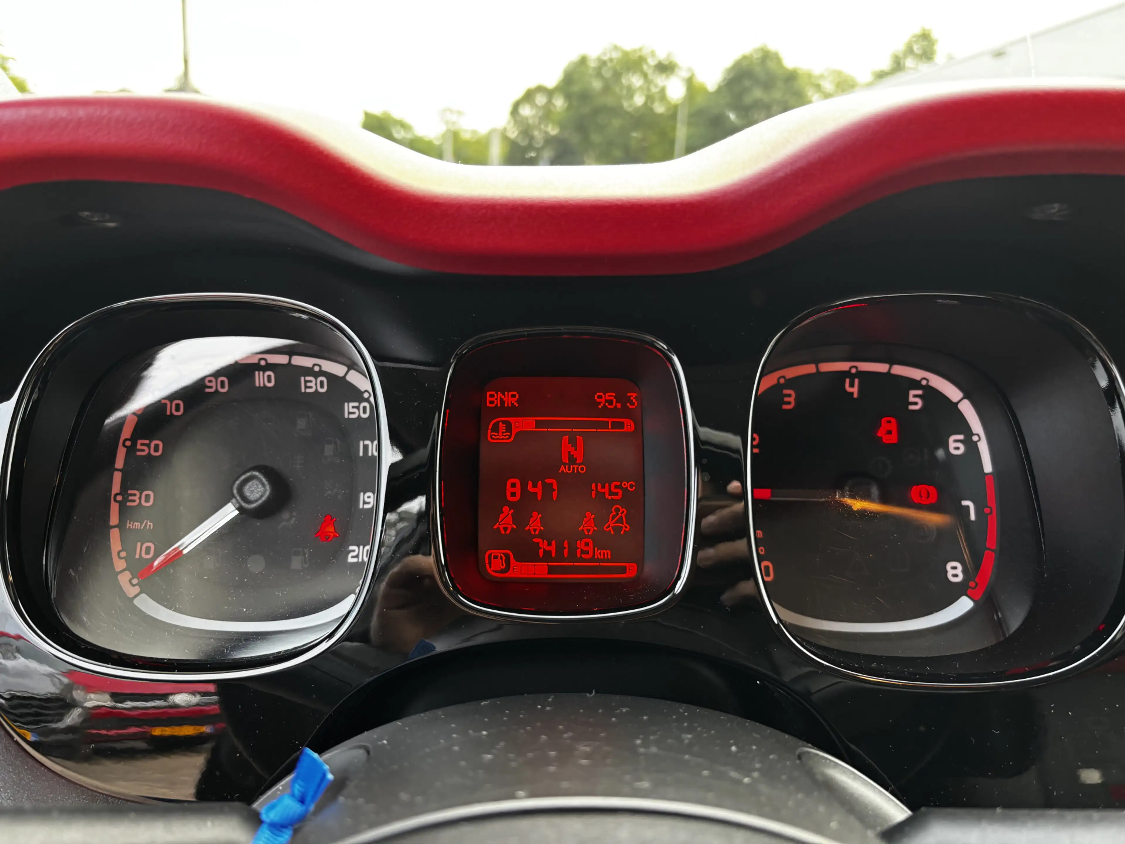 Fiat Panda 0.9 TwinAir Lounge — photo 17