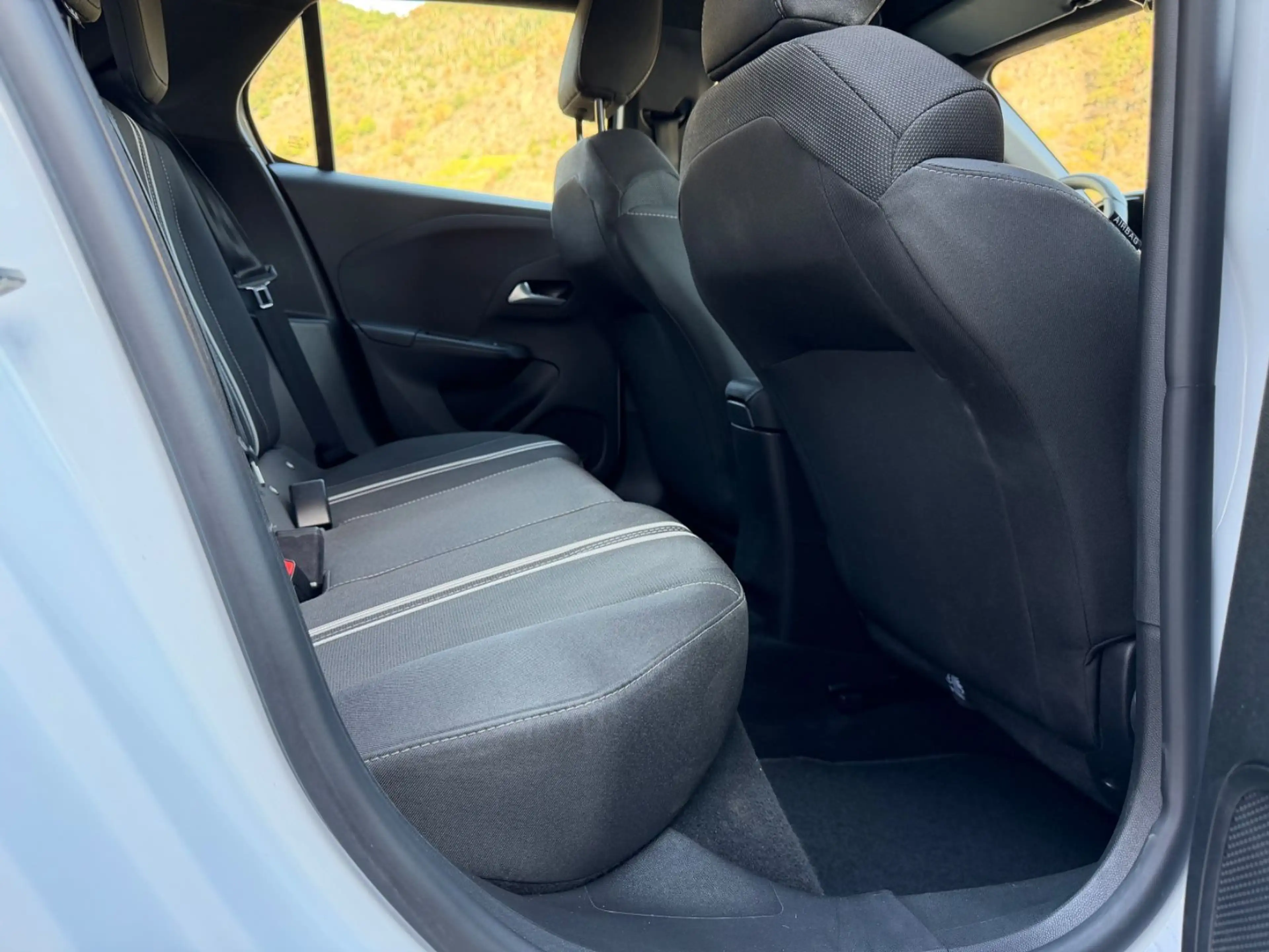 Opel Corsa F GS-Line *Apple CarPlay*Android Auto* — photo 6