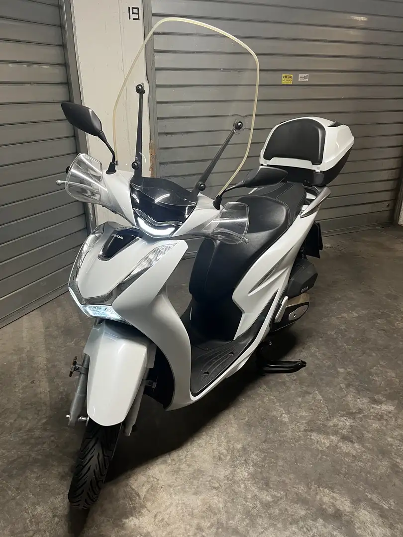 Honda SH 125i - 1