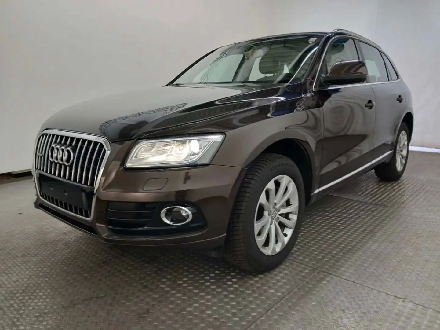 Audi Q5 2.0 TFSI quattro tiptroic I Bi-Xenon I Pano Коричневий - 1