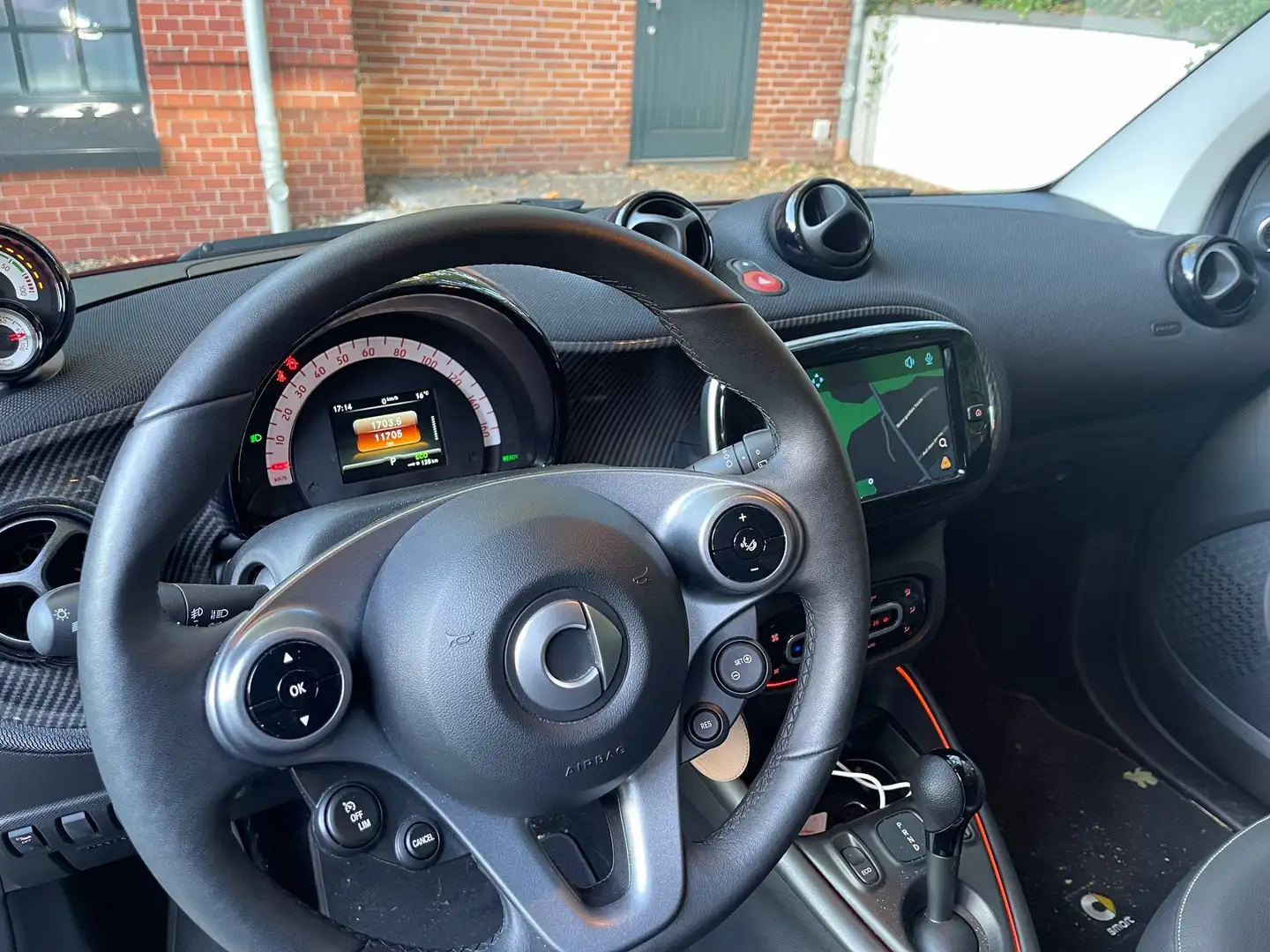smart forTwo coupe EQ prime/22kW/JBL/Kamera/winter/carplay/LED Rouge - 2