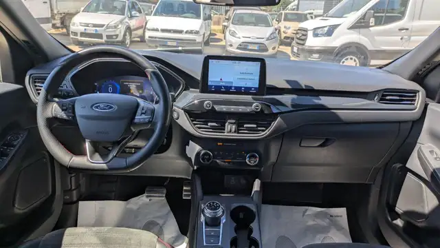 Ford Kuga view 9