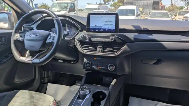 Ford Kuga view 10