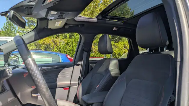 Ford Kuga view 14