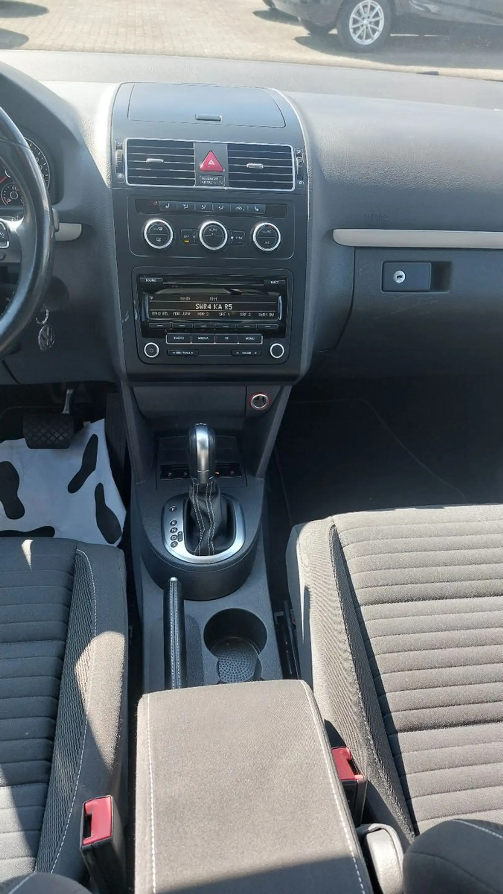 Volkswagen Touran Cup BMT — photo 10