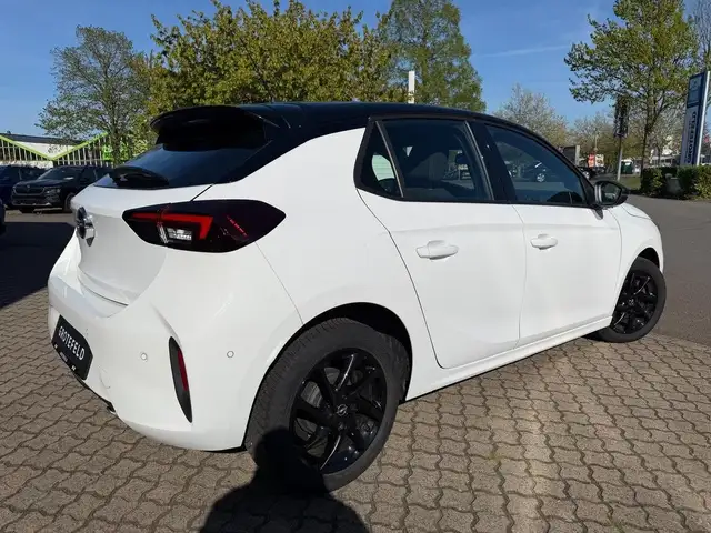 Opel Corsa view 3