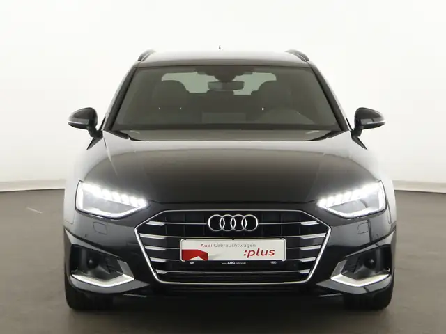 Audi A4 view 3
