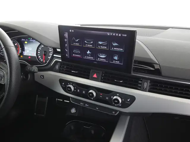 Audi A4 view 13