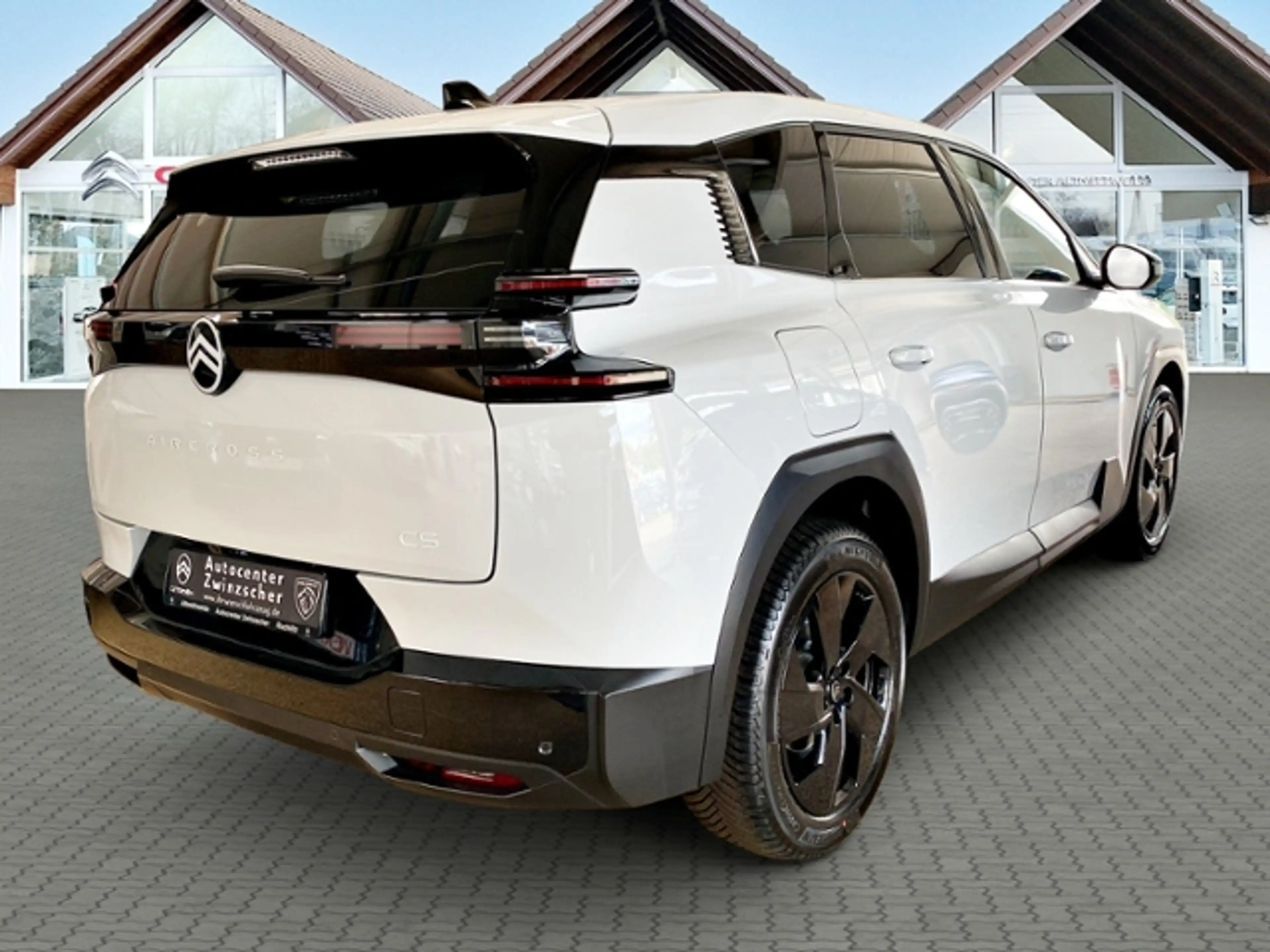 Citroen C5 Aircross 145 Hybrid Team-D — photo 4