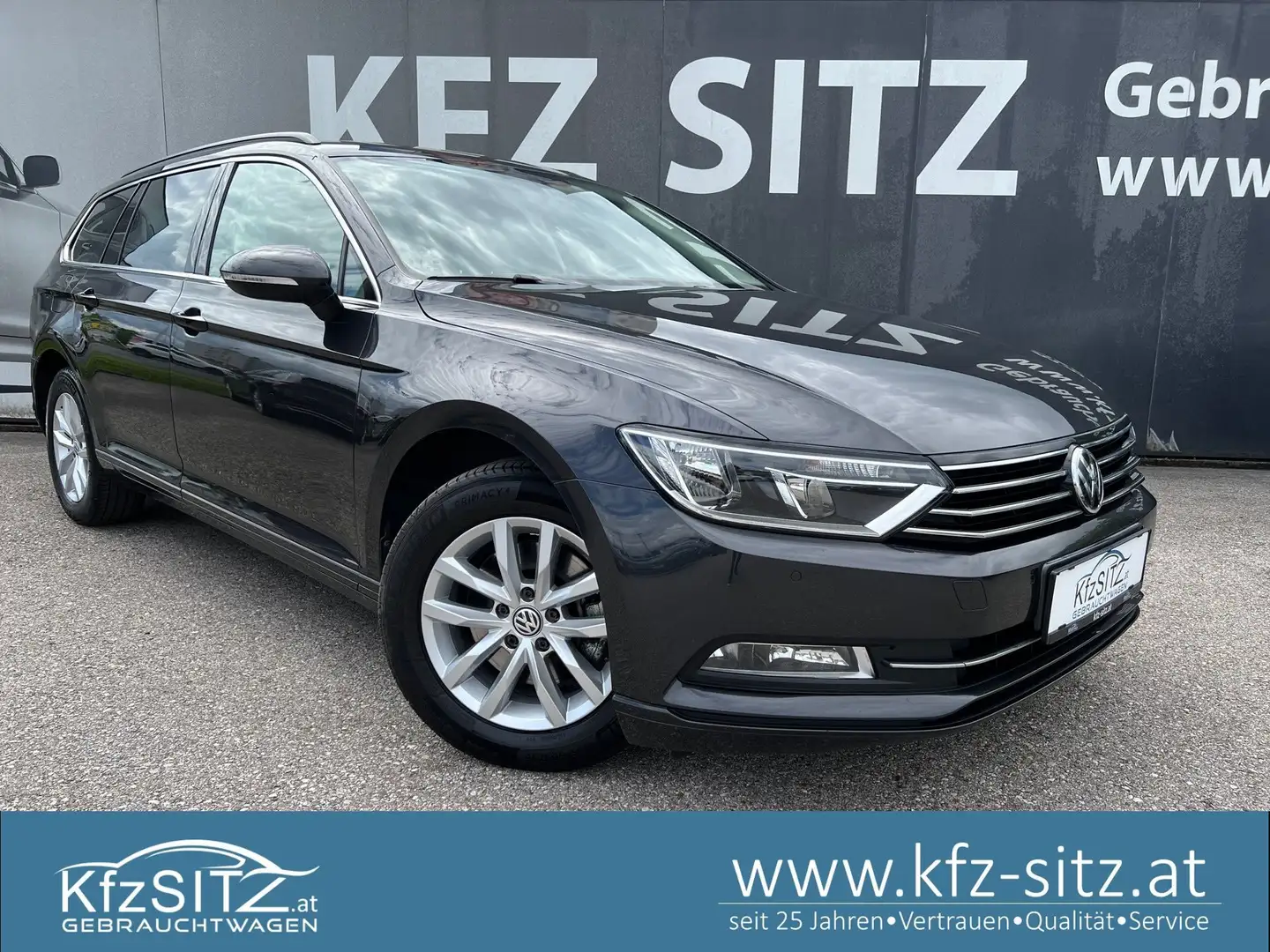 Volkswagen Passat Variant Comfortline 2,0 TDI SCR Grau - 1