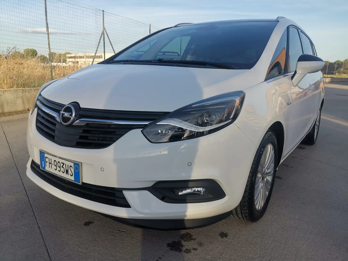 Opel Zafira 1.6 cdti Business s&s 134cv 5p.ti Bianco - 1