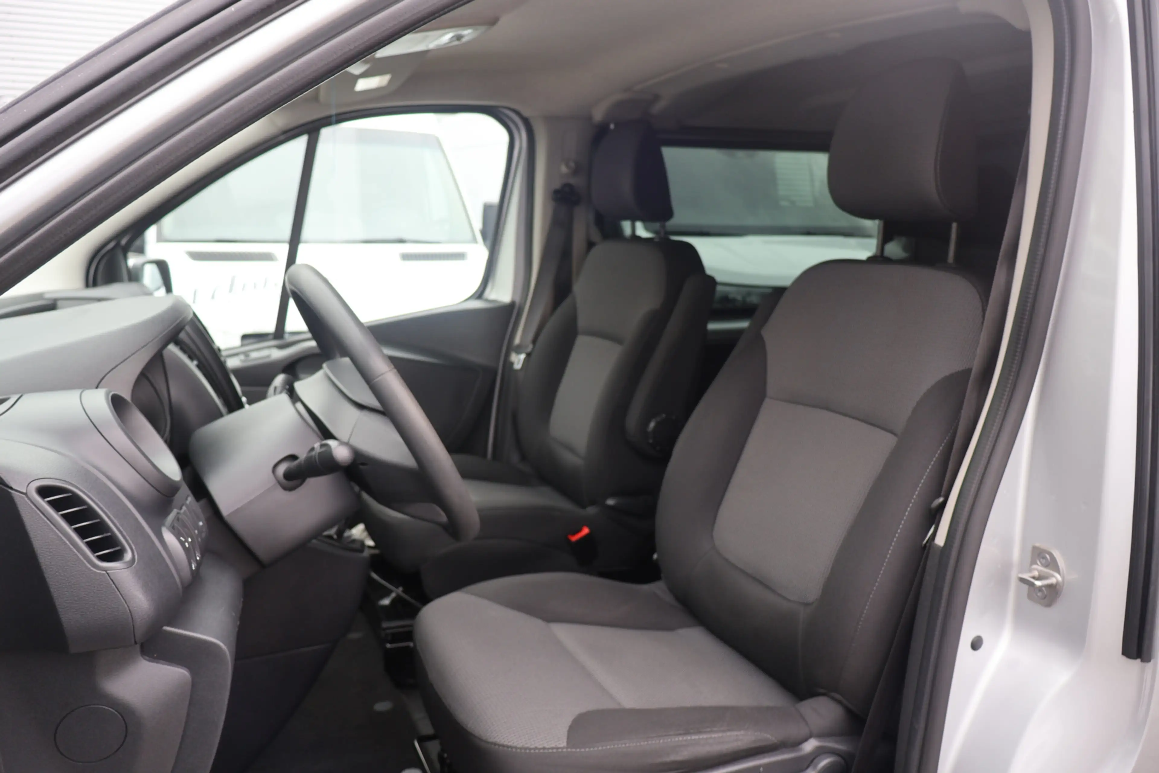 Fiat Talento 2.0 MJ 145pk L2 H1 Business Pro DC — photo 28