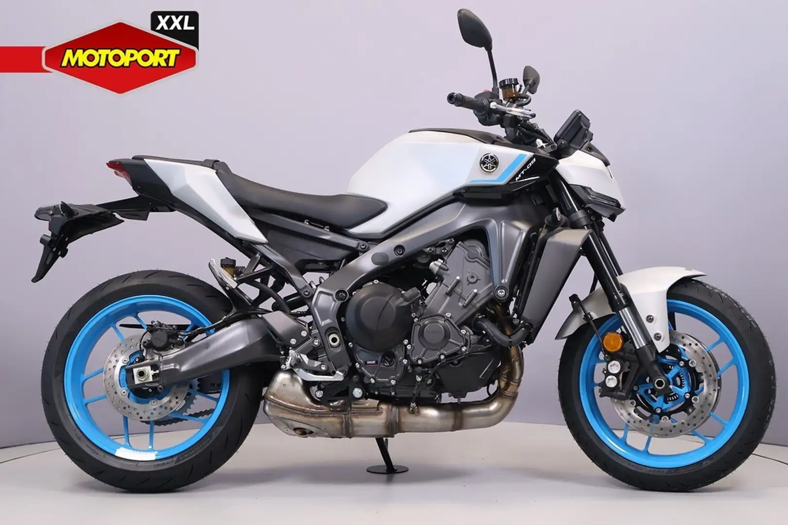 Yamaha MT-09 Zwart - 1