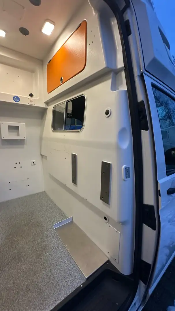 Volkswagen T6 Transporter Weiß - 2