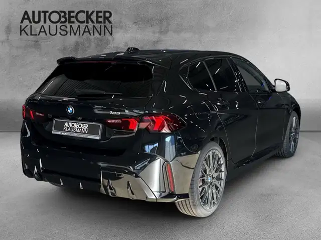 BMW M view 2