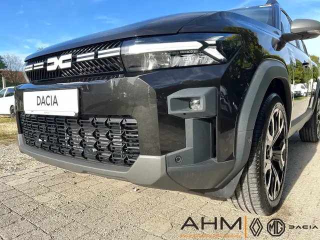 Dacia Bigster view 7
