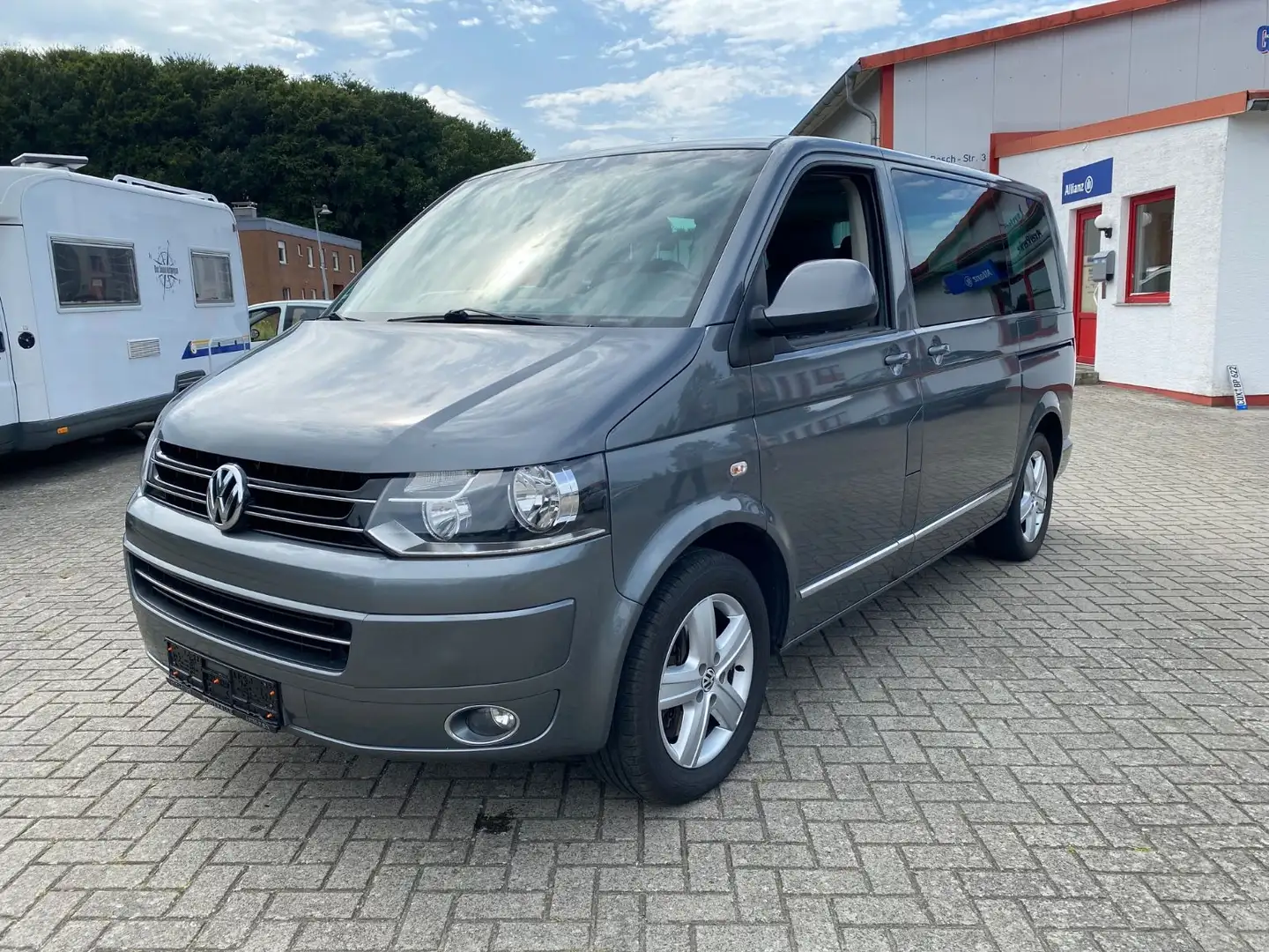 Volkswagen T5 Transporter Bus Multivan Highline DSG 2,0Tdi Gris - 1