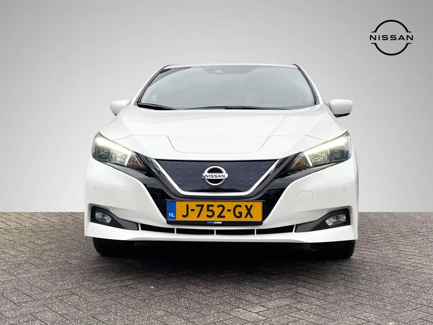 Nissan Leaf N-Connecta 40 kWh *SUBSIDIE MOGELIJK* | Navigatie White - 2