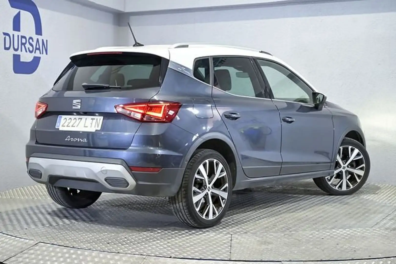 SEAT Arona 1.0 TSI 81kW 110CV Xperience Plus Azul - 2