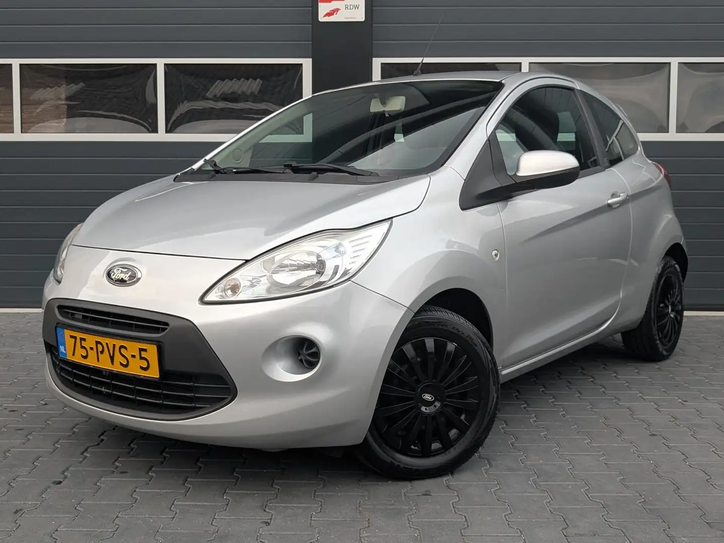 Ford Ka/Ka+ Ka/Ka+ 1.2 Comfort s/s Nieuwe Distributieriem Ezüst - 1