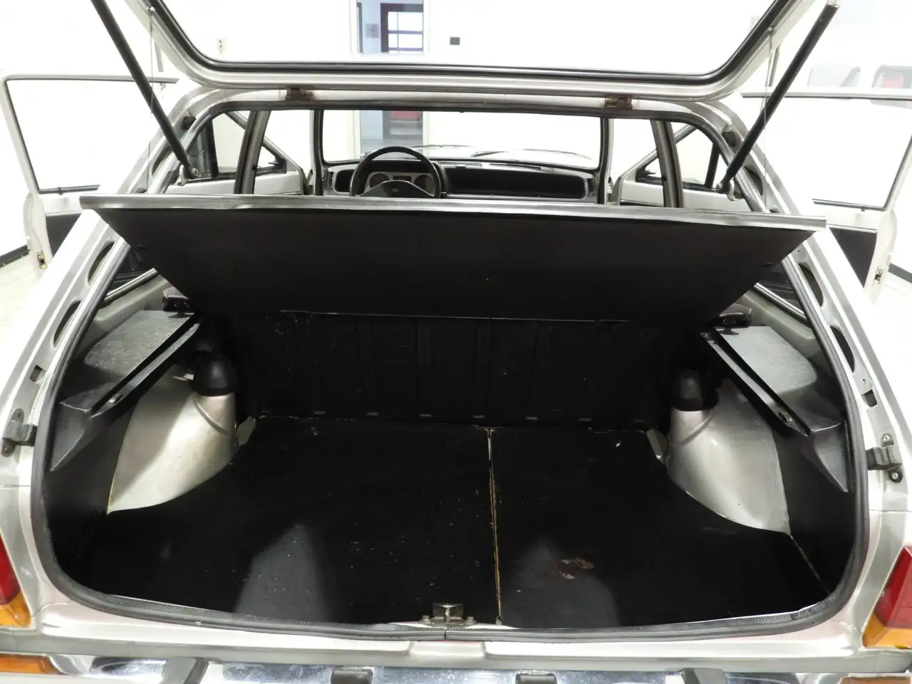 Ford Fiesta 900 L MKI - CONSERVATO – SUPERPREZZO (1977), foto 11