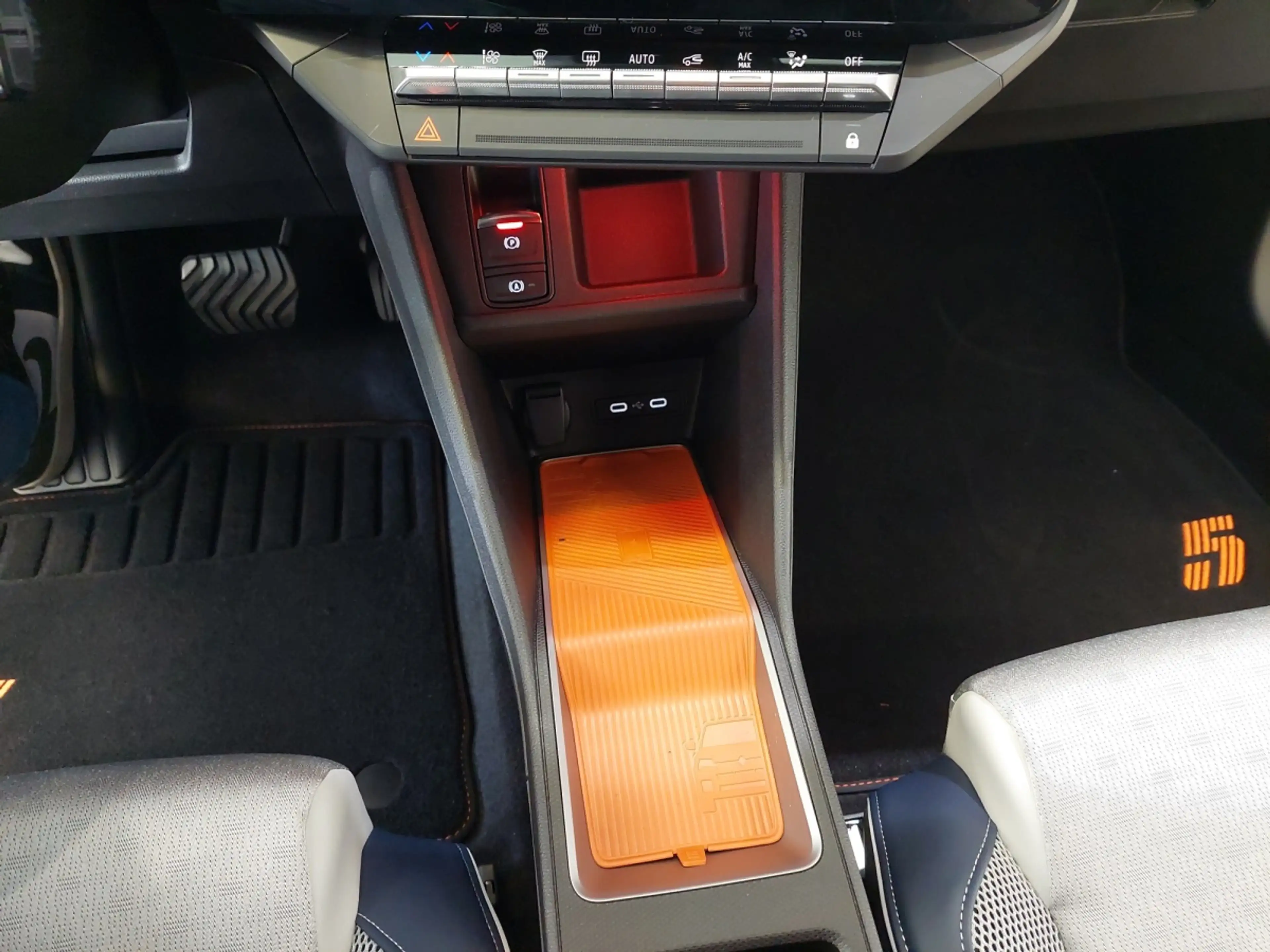 Renault R 5 RENAULT 5 E-TECH ELE — photo 9