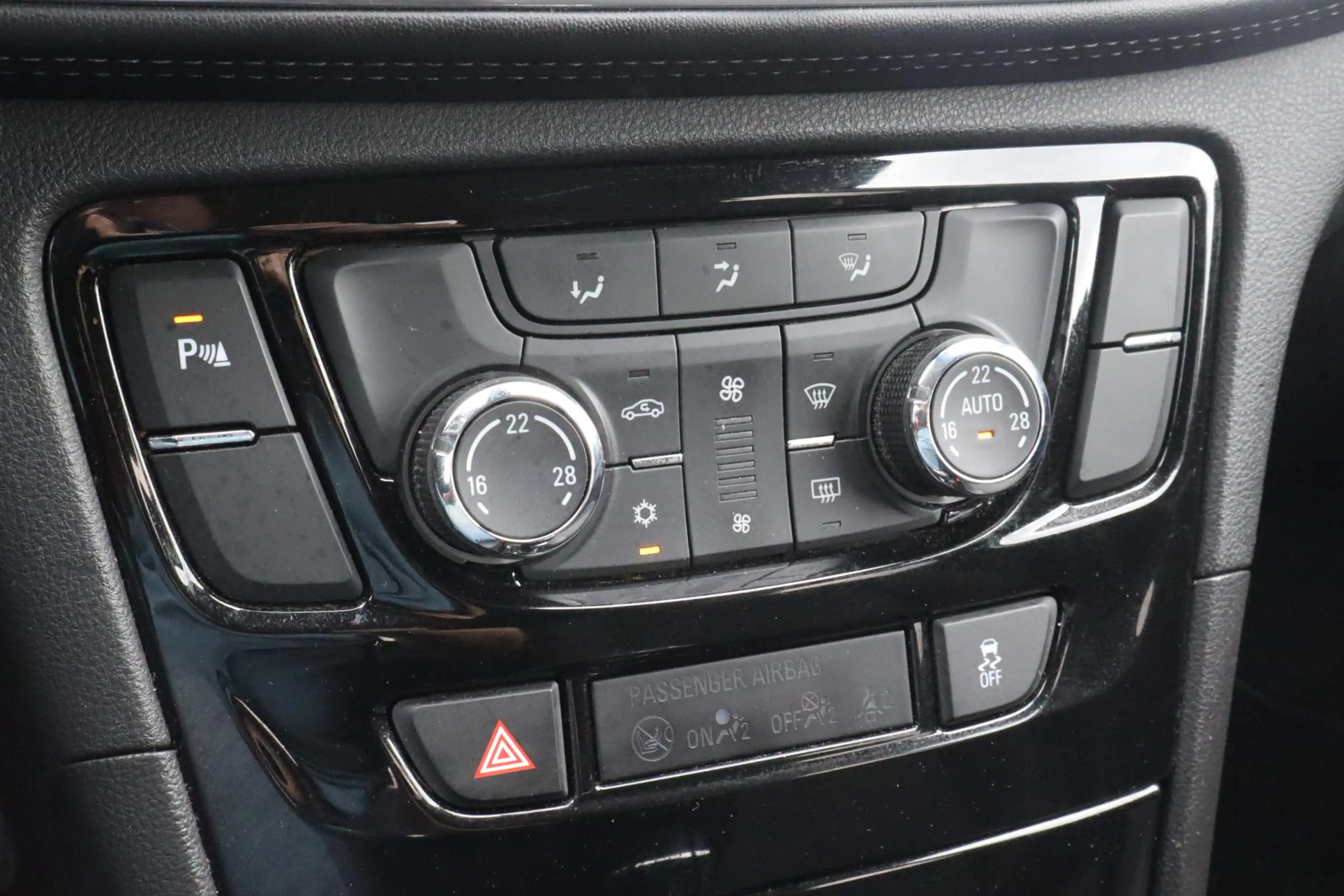 Opel Mokka X 1.4 Turbo Innovation | Automaat | Apple Carplay/An — photo 9
