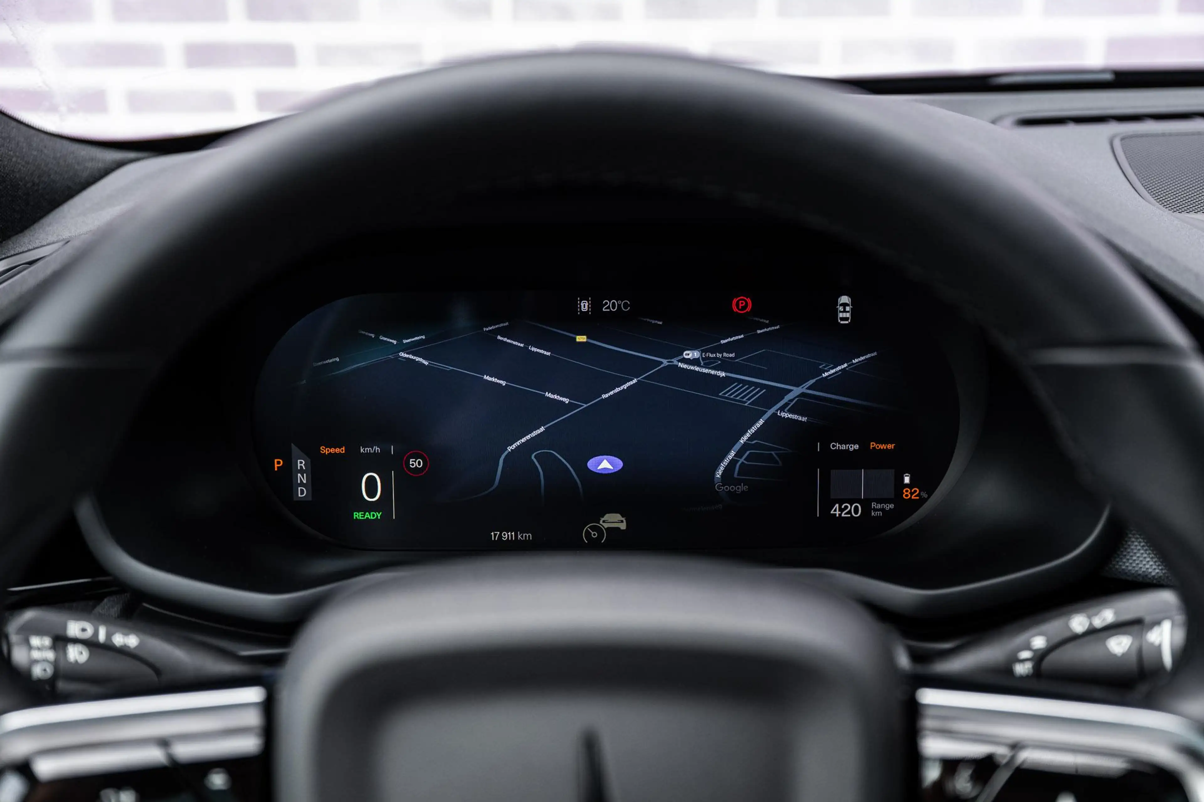 Polestar 2 Long Range Single Motor Plus 82 kWh — photo 14