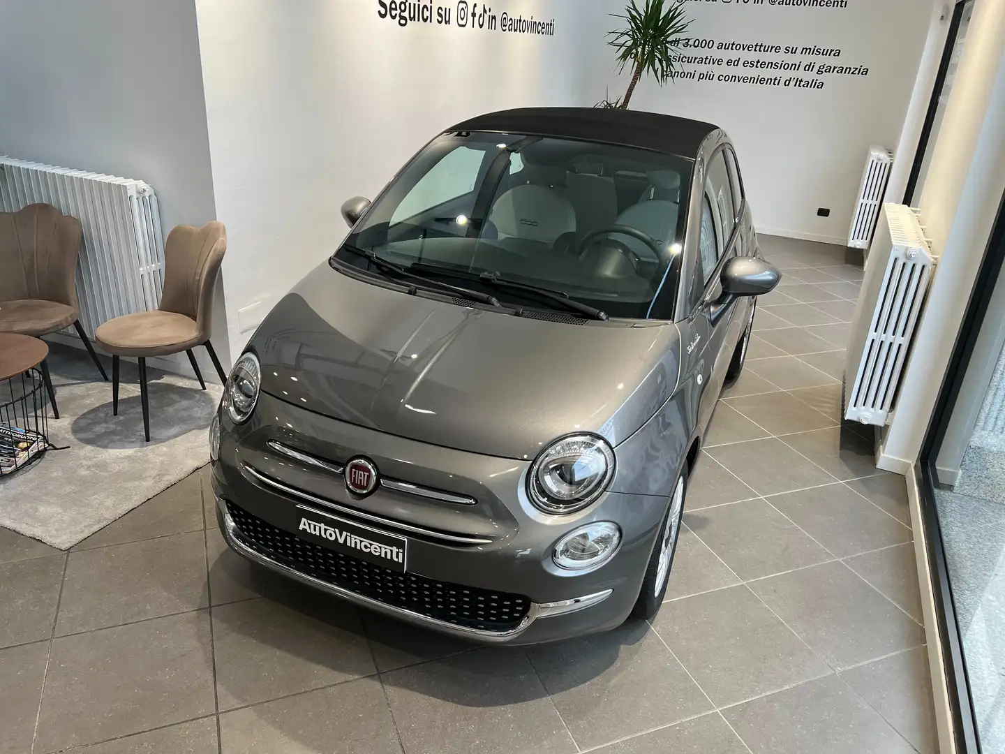 Fiat 500C 1.0 CC 70 CV HYBRID DOLCEVITA UNICO PROPRIETARIO Grigio - 2