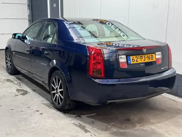 Cadillac CTS view 7