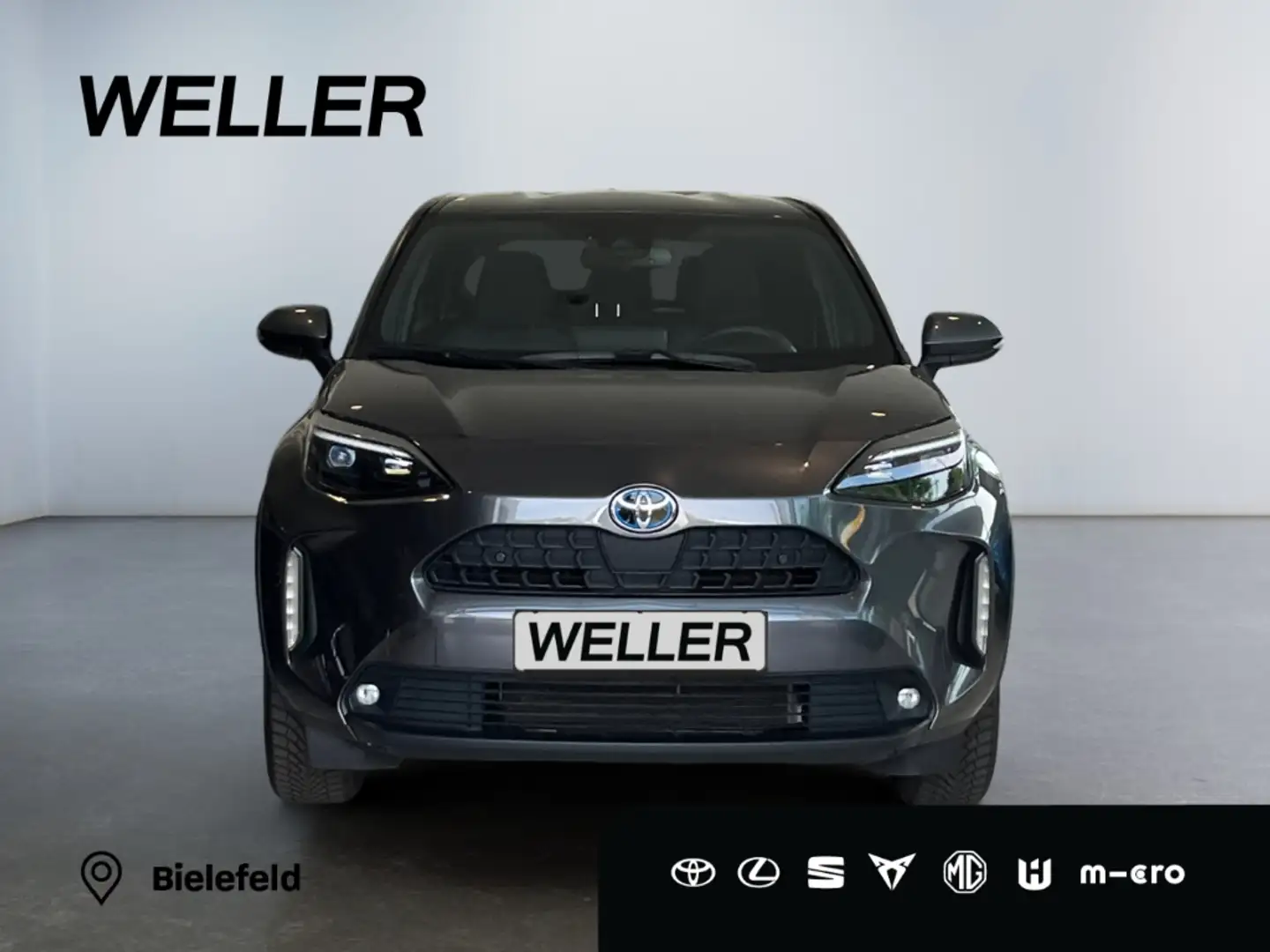 Toyota Yaris Cross Hybrid 1.5 Team D *ACC*CarPlay*incl. WKR* Grau - 2