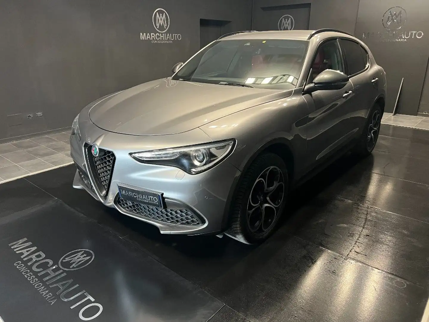 Alfa Romeo Stelvio 2.2 Turbodiesel 210 CV AT8 Q4 B-Tech Grigio - 1