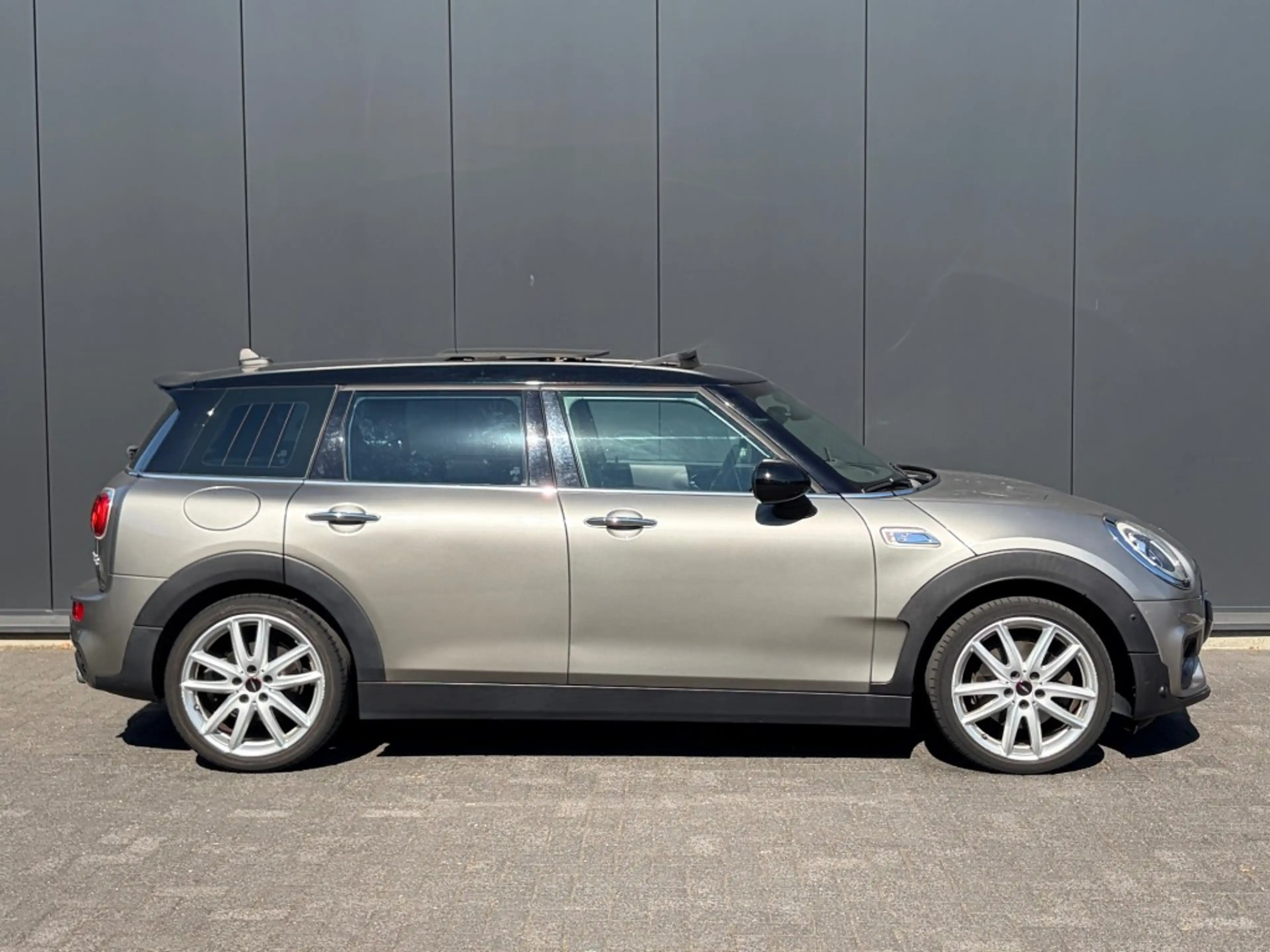 MINI Cooper S Clubman 2.0 Cooper S JCW pakket Pano ACC Leder LED HUD H/K — photo 2