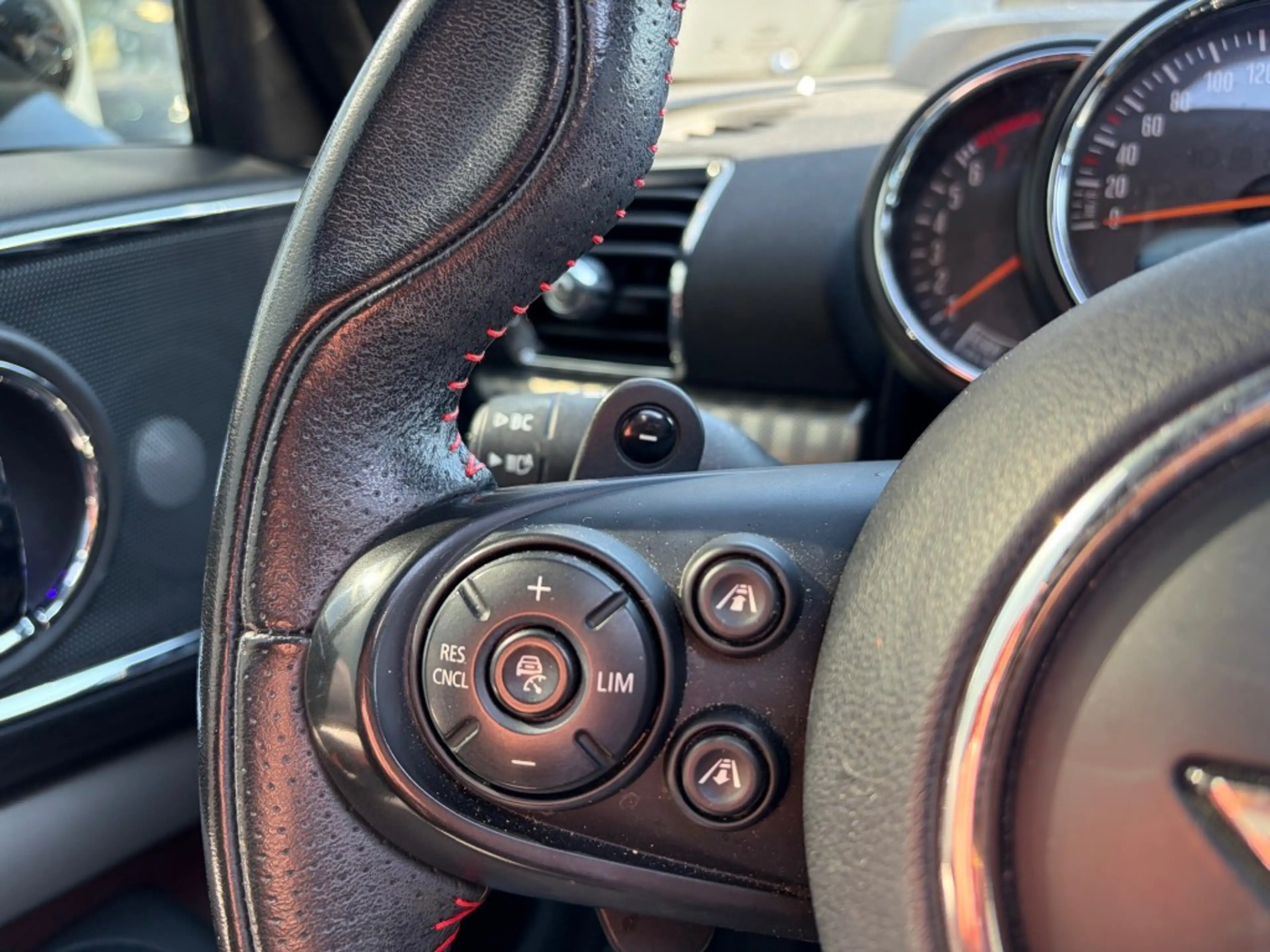 MINI Cooper S Clubman 2.0 Cooper S JCW pakket Pano ACC Leder LED HUD H/K — photo 7
