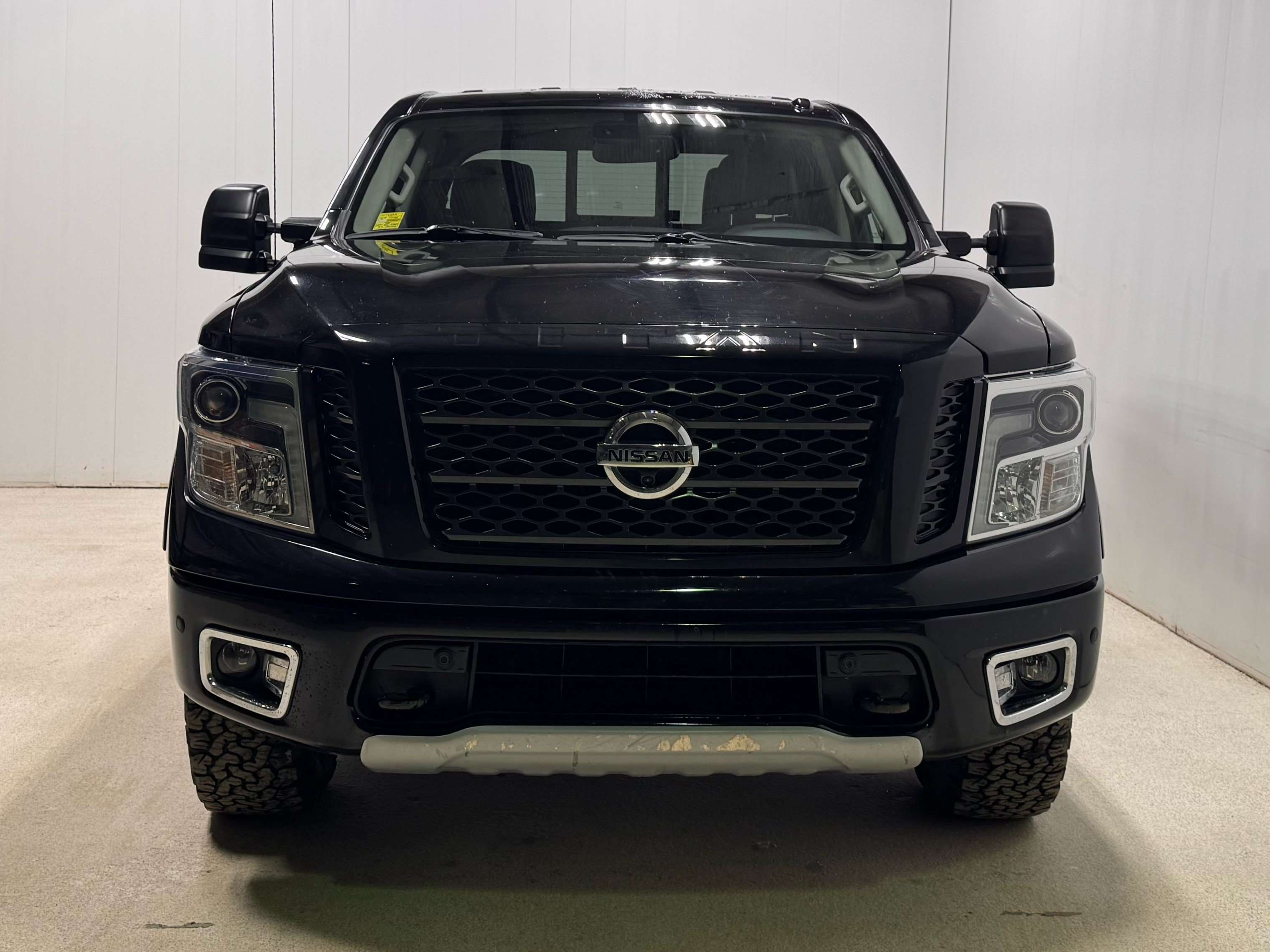 2018 Nissan Titan Crew Cab