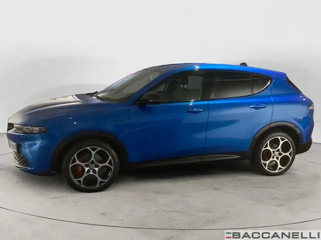 Alfa Romeo Tonale view 2