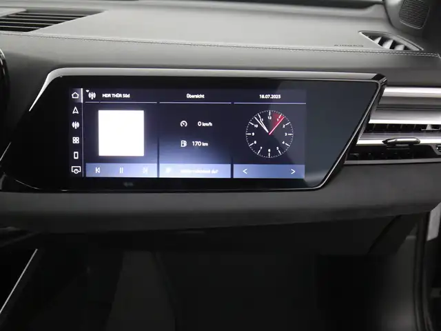 Audi A6 view 13