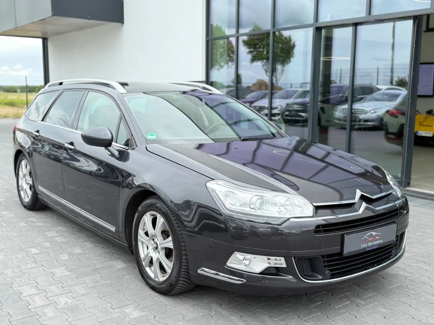 Citroen C5 Tourer 2.2 HDI Exclusive Leder Xenon Auto. Gris - 2