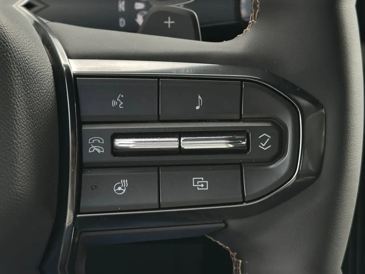 GMC Yukon снимка GMC Yukon