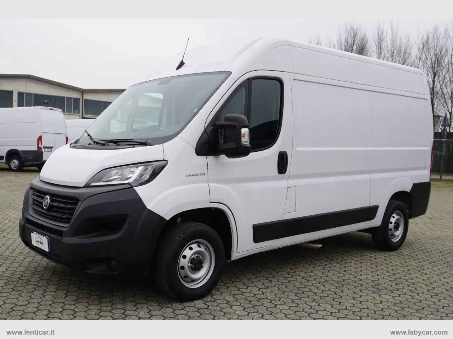 Fiat Ducato 33 2.3 MJT 140CV PM-TM Furgone Euro 6D-Temp Blanc - 1