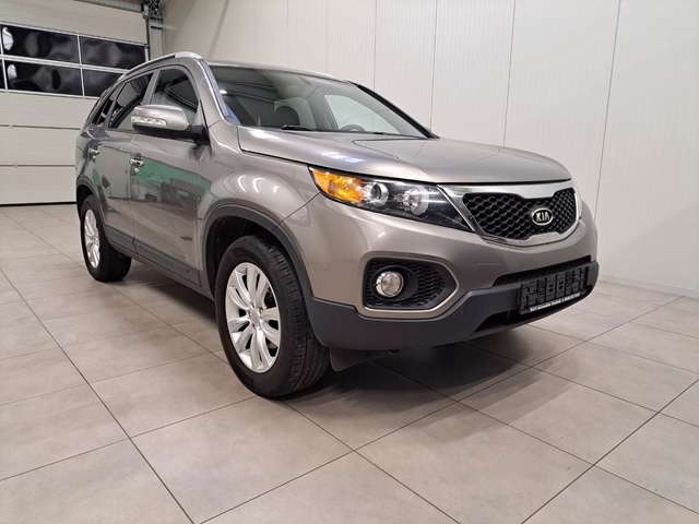 Kia Sorento Sorento Attract 2WD/Auto/Ahk/Mfl/Klima/