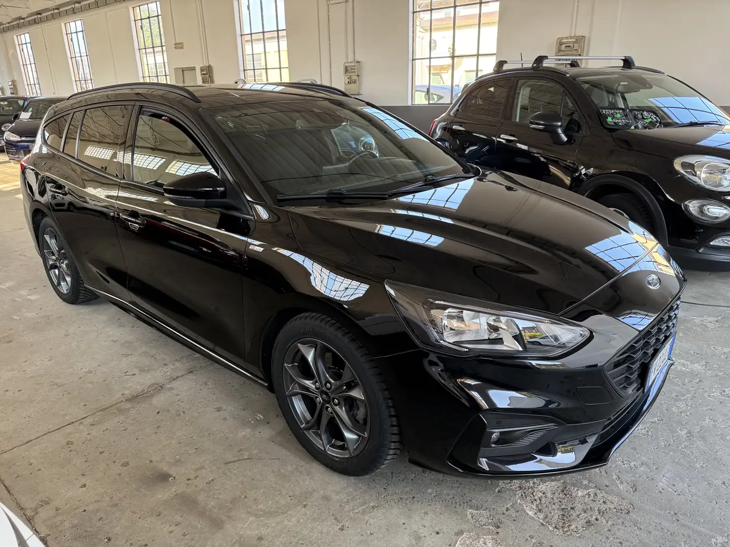 Ford Focus SW 1.0 ecoboost ST-Line s&s 125cv auto Noir - 1
