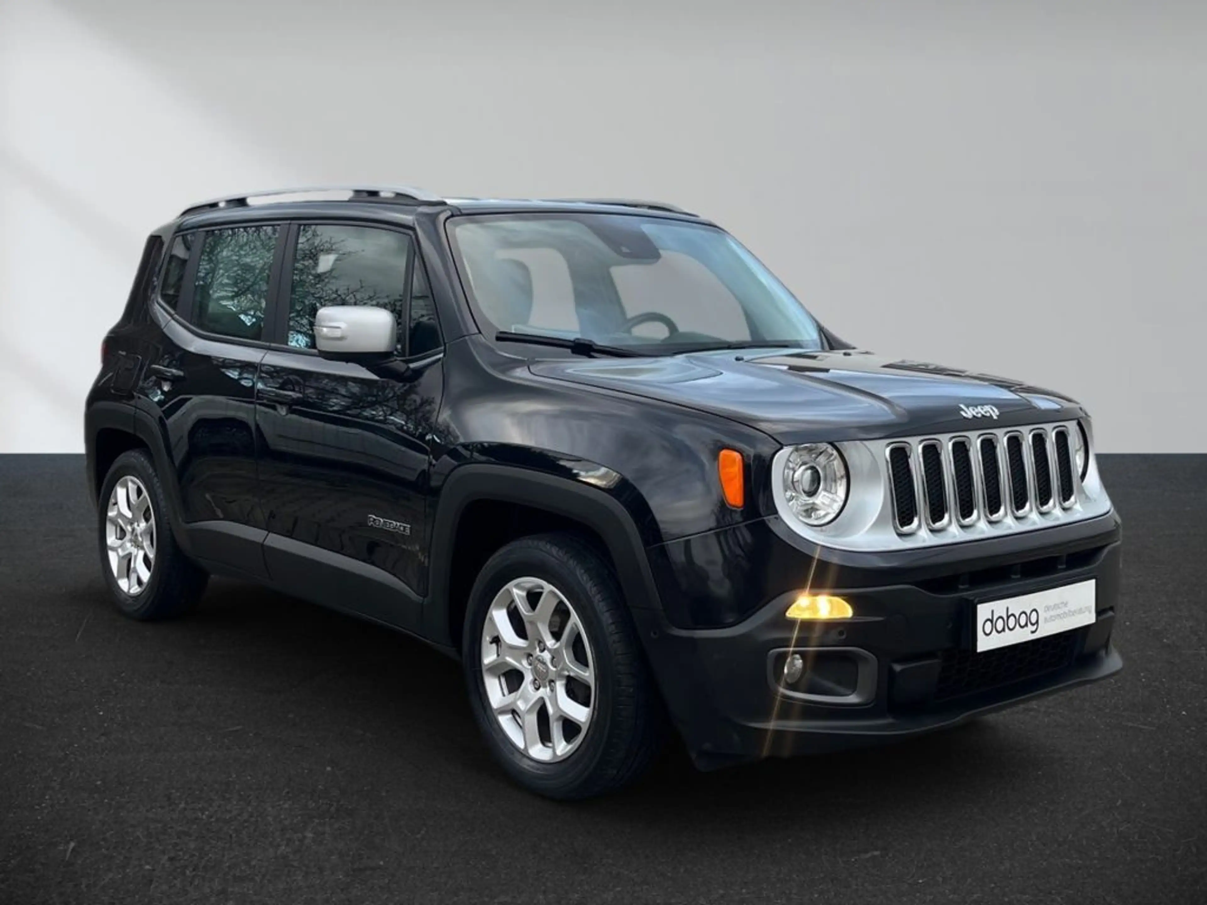 Jeep Renegade 1.4 MultiAir Limited — photo 2