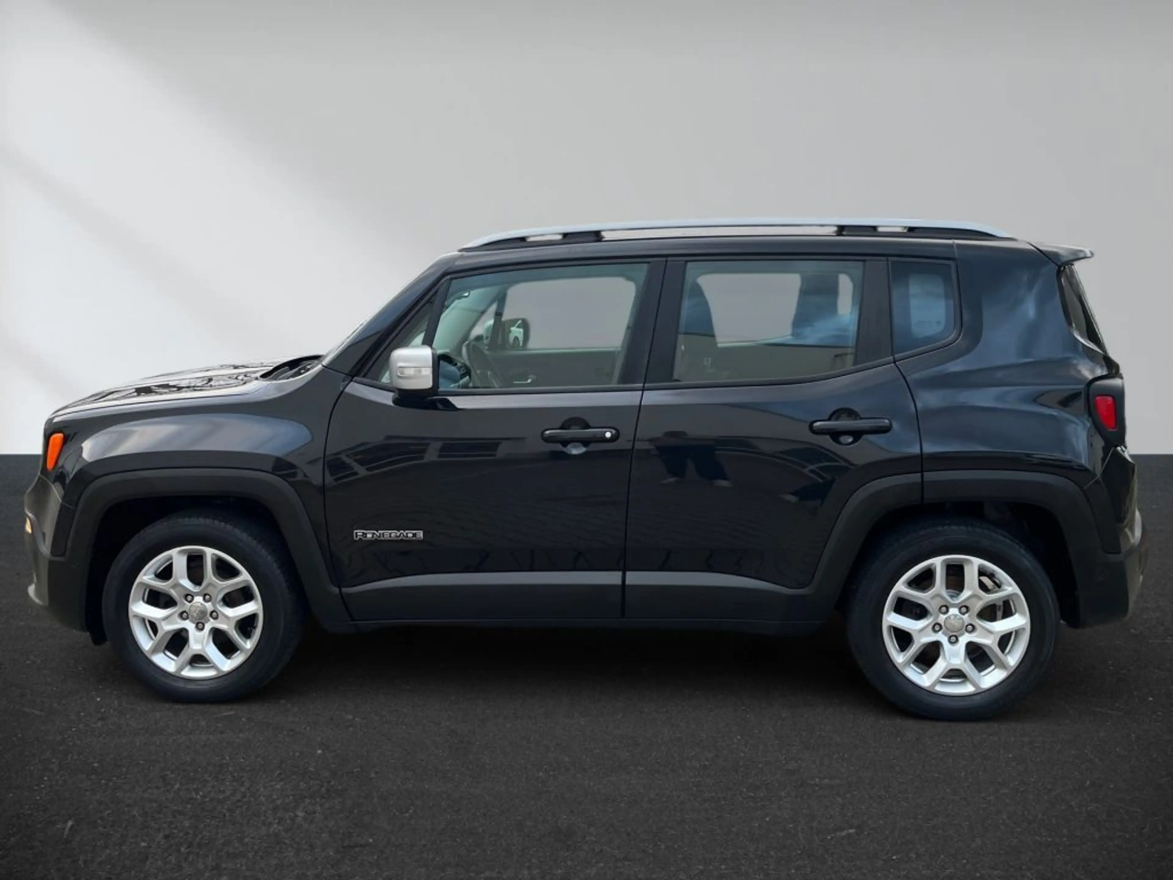 Jeep Renegade 1.4 MultiAir Limited — photo 9